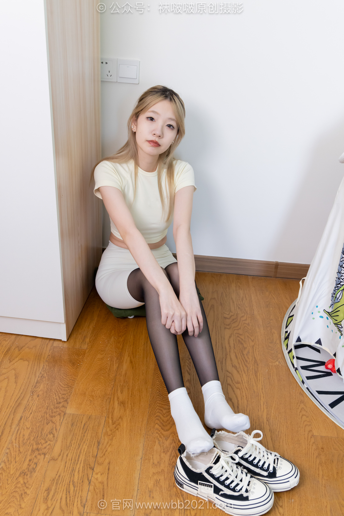 袜啵啵原创摄影作品636-6.jpg