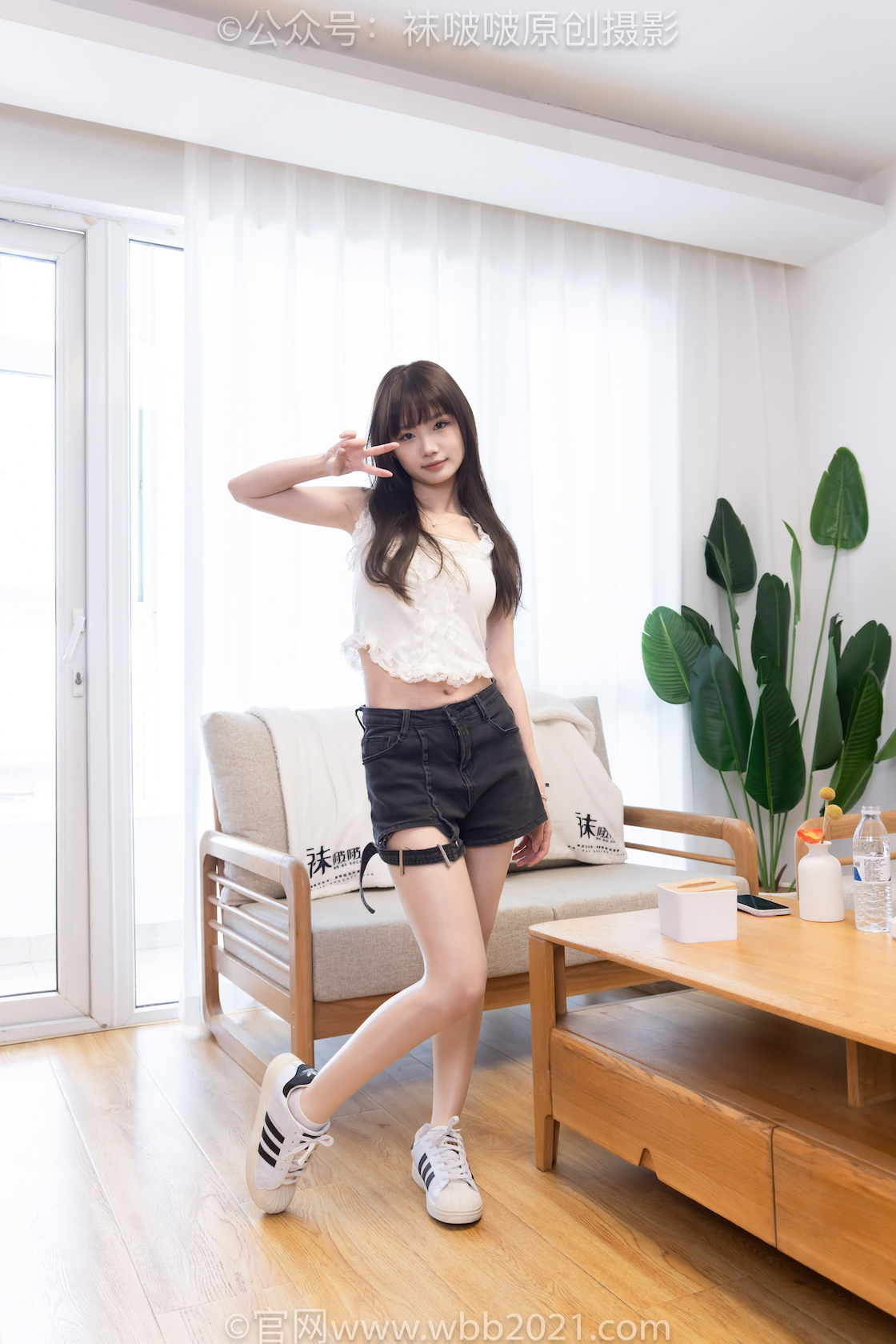 袜啵啵原创摄影作品570-1.jpg